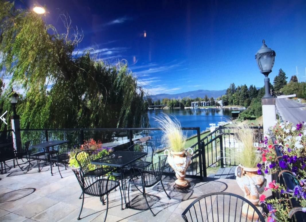 Swan River Inn Bigfork Exteriör bild